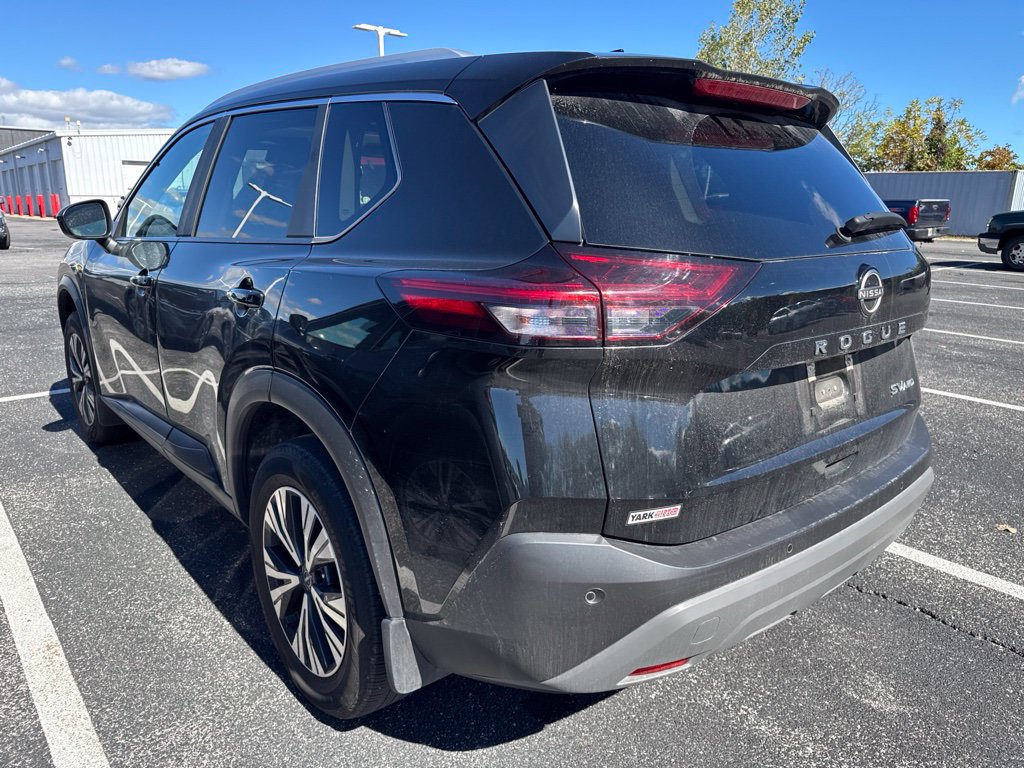 Certified 2023 Nissan Rogue SV w/ SV Premium B Package AWD/4WD image 7