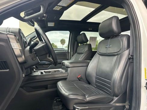 Used 2025 Ford F250 Platinum AWD/4WD image 14