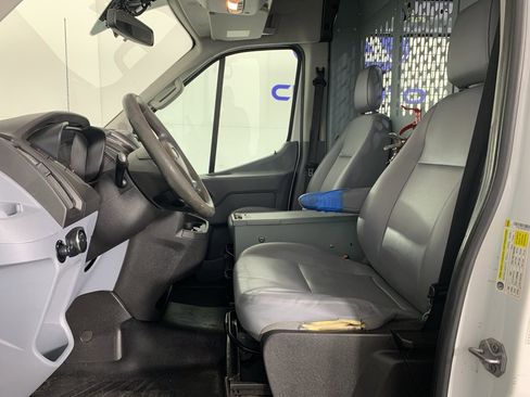 Used 2018 Ford Transit 150 130 Medium Roof image 16