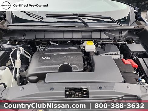 Certified 2022 Nissan Pathfinder SV image 32