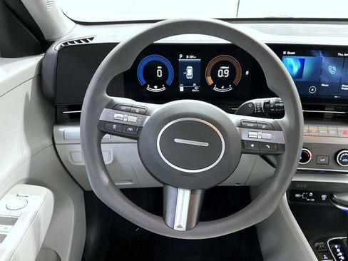 Certified 2026 Hyundai Kona SE image 12
