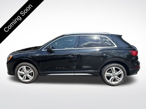 Used 2020 Audi Q3 2.0T Premium w/ Convenience Package AWD/4WD image 8