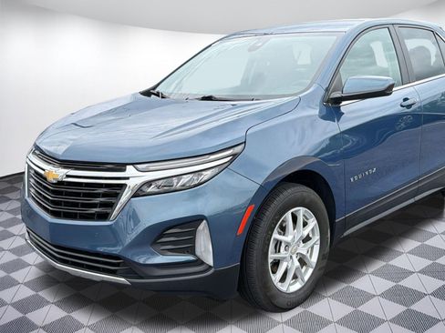 Used 2024 Chevrolet Equinox LT FWD image 19