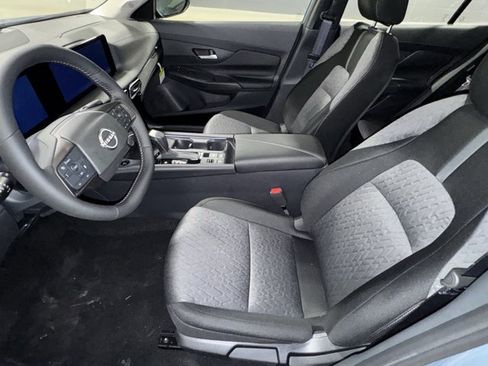 New 2026 Nissan Sentra SV w/ SV Convenience Package FWD image 27