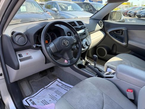 Used 2011 Toyota RAV4 4WD w/ Base L4 Extra Value Pkg image 10