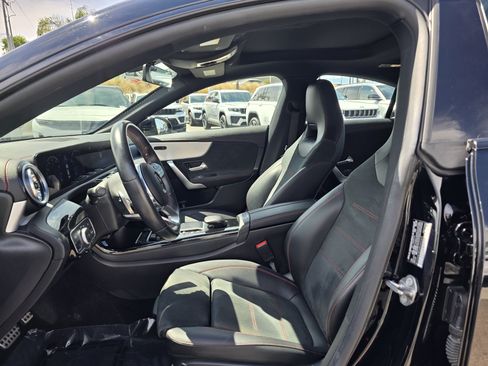 Used 2022 Mercedes-Benz CLA 250 image 12