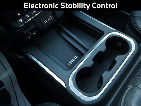 Used 2022 GMC Sierra 2500 Denali w/ Denali Ultimate Package image 29