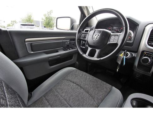 Used 2016 RAM 1500 Lone Star image 11