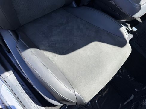 Used 2023 Nissan Ariya FWD image 39