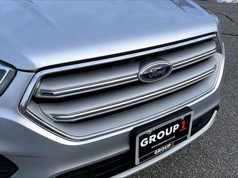 Used 2018 Ford Escape Titanium w/ Ford Safe & Smart Package image 31