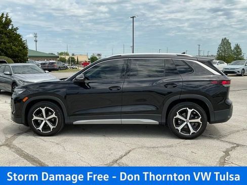New 2026 Volkswagen Tiguan SE FWD image 6
