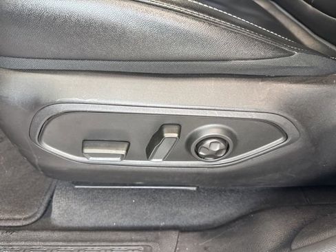 Used 2024 Jeep Grand Cherokee Limited 4xe image 21