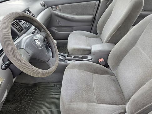 Used 2004 Toyota Corolla CE FWD image 6