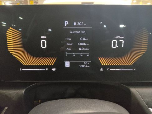 Used 2025 Kia K4 FWD image 23
