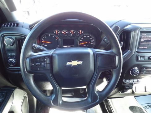 Used 2025 Chevrolet Silverado 3500 W/T w/ WT/CX Safety Package AWD/4WD image 20