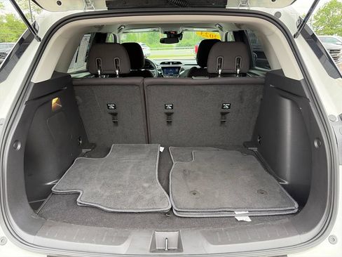 Used 2023 Chevrolet TrailBlazer LT w/ Convenience Package FWD image 14
