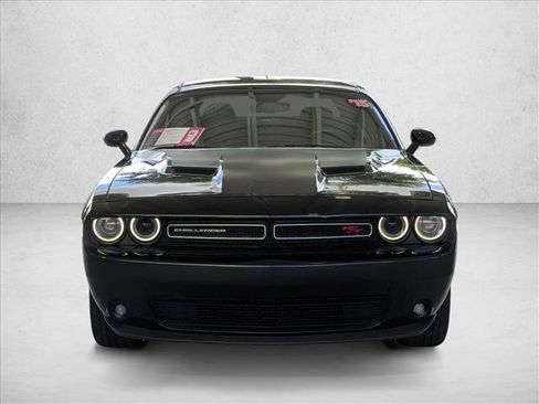Used 2015 Dodge Challenger R/T w/ Quick Order Package 28B R/T RWD image 2