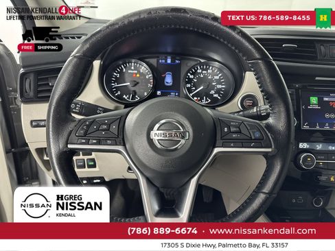 Used 2020 Nissan Rogue Sport SL image 18