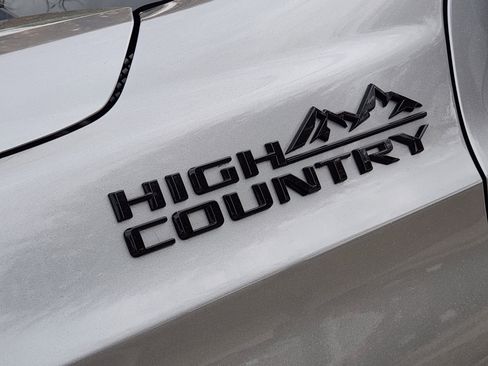 Used 2023 Chevrolet Tahoe High Country w/ Premium Package 2 image 13