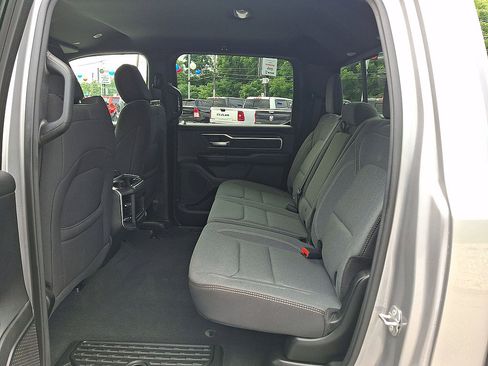 Used 2022 RAM 1500 Big Horn AWD/4WD image 19