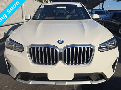 Used 2023 BMW X3 xDrive30i image 2