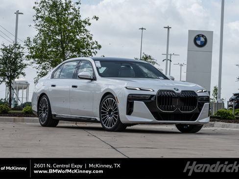 New 2026 BMW 760i xDrive AWD/4WD image 1