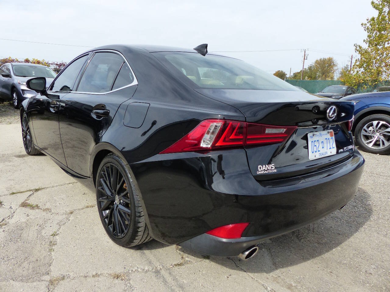 Used 2016 Lexus IS 300 AWD w/ Navigation System Package image 7