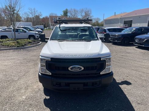 Used 2020 Ford F250 XL w/ Power Equipment Group RWD image 3