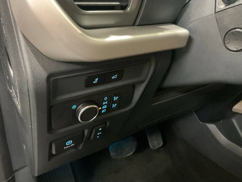 Used 2023 Ford Expedition Max XLT AWD/4WD image 8