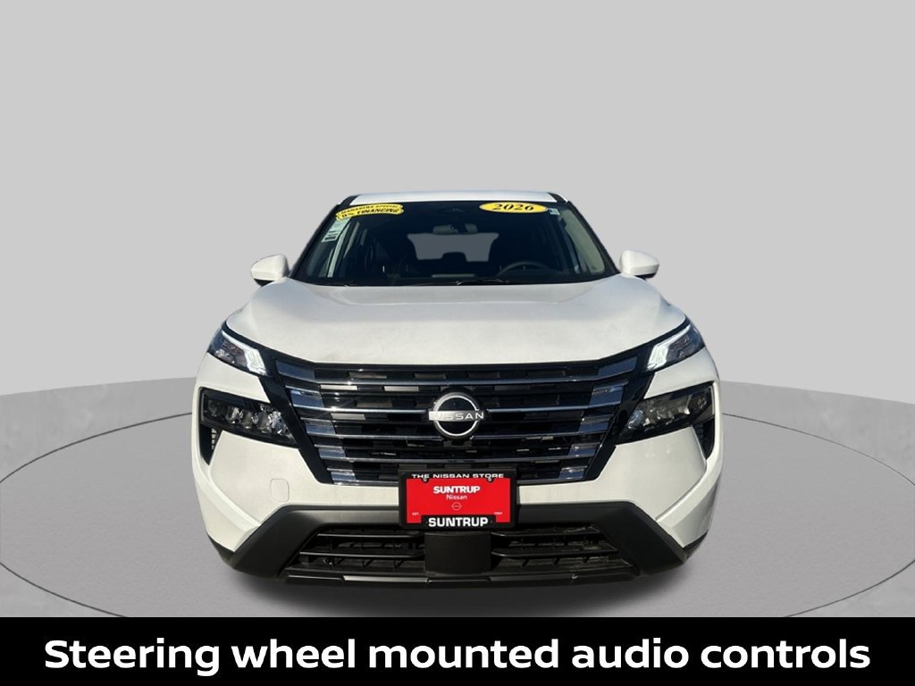 Certified 2026 Nissan Rogue SV AWD/4WD image 14