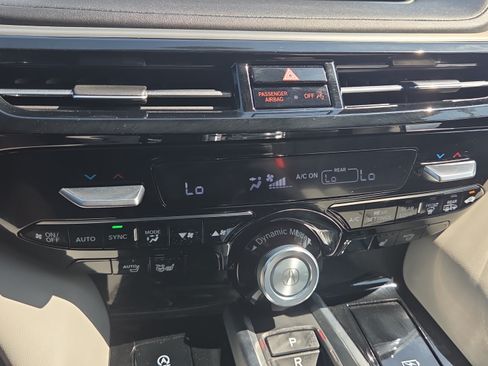 Used 2022 Acura MDX FWD w/ Technology Package image 30