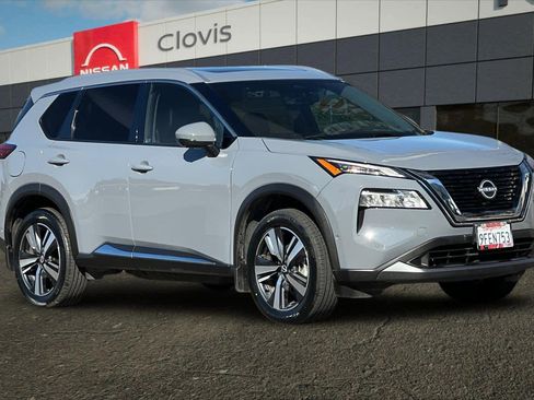 Certified 2023 Nissan Rogue SL w/ SL Premium Package image 10