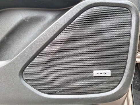 Used 2018 GMC Terrain SLT w/ Preferred Package image 23