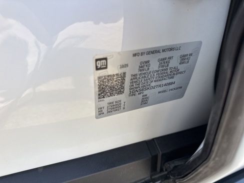 Used 2026 Chevrolet Tahoe Premier AWD/4WD image 41
