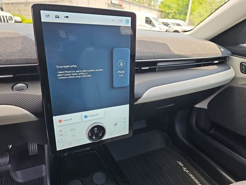 Used 2024 Ford Mustang Mach-E Premium image 21