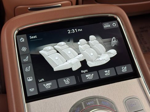 Used 2024 Genesis G90 3.5T image 41