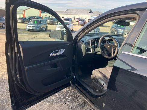 Used 2016 Chevrolet Equinox LS FWD image 9