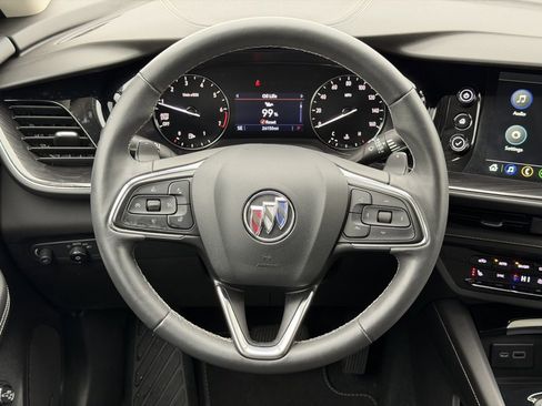 Used 2022 Buick Envision Preferred image 25