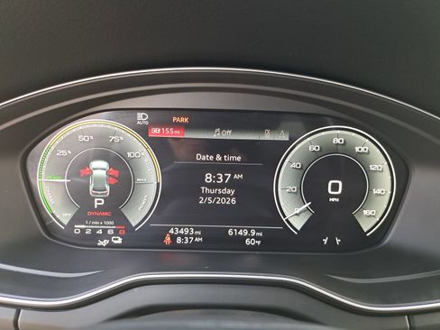 Used 2023 Audi Q5 e Premium w/ Convenience Package image 20