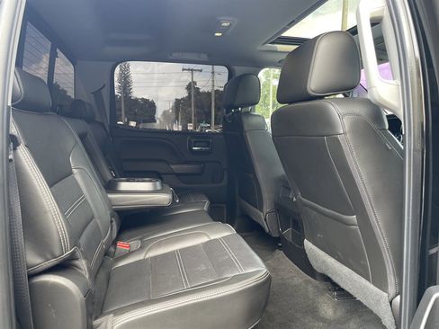 Used 2018 GMC Sierra 3500 Denali w/ Duramax Plus Package AWD/4WD image 27