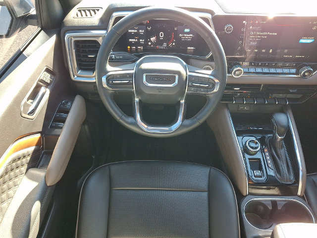 Used 2023 GMC Canyon Denali AWD/4WD image 3