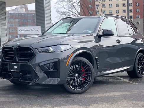 Used 2025 BMW X5 M Competition w/ Executive Package image 1