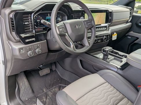 New 2026 Chevrolet Silverado 1500 ZR2 AWD/4WD image 32