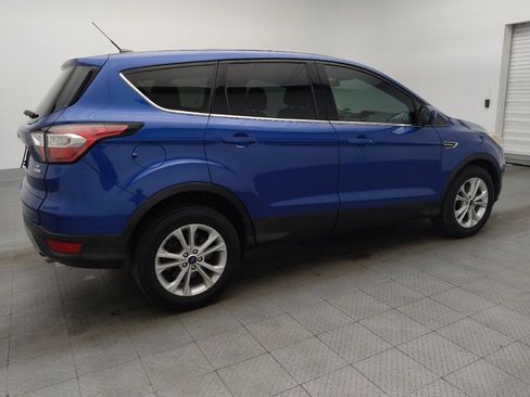 Used 2017 Ford Escape SE image 10