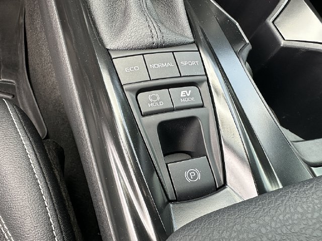 Used 2026 Toyota Camry SE w/ Multimedia Upgrade Package FWD image 33