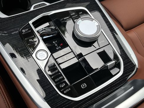New 2027 BMW X7 M60i AWD/4WD image 29
