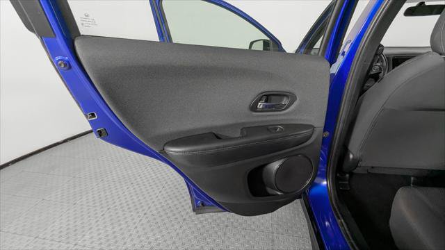 Used 2019 Honda HR-V Sport image 16