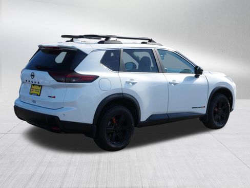 Used 2025 Nissan Rogue SV w/ Rock Creek Premium Package AWD/4WD image 7