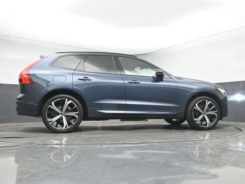 Used 2023 Volvo XC60 B5 Ultimate w/ Climate Package AWD/4WD image 44