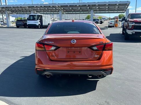 Used 2019 Nissan Altima 2.5 SR w/ SR Premium Package AWD/4WD image 23